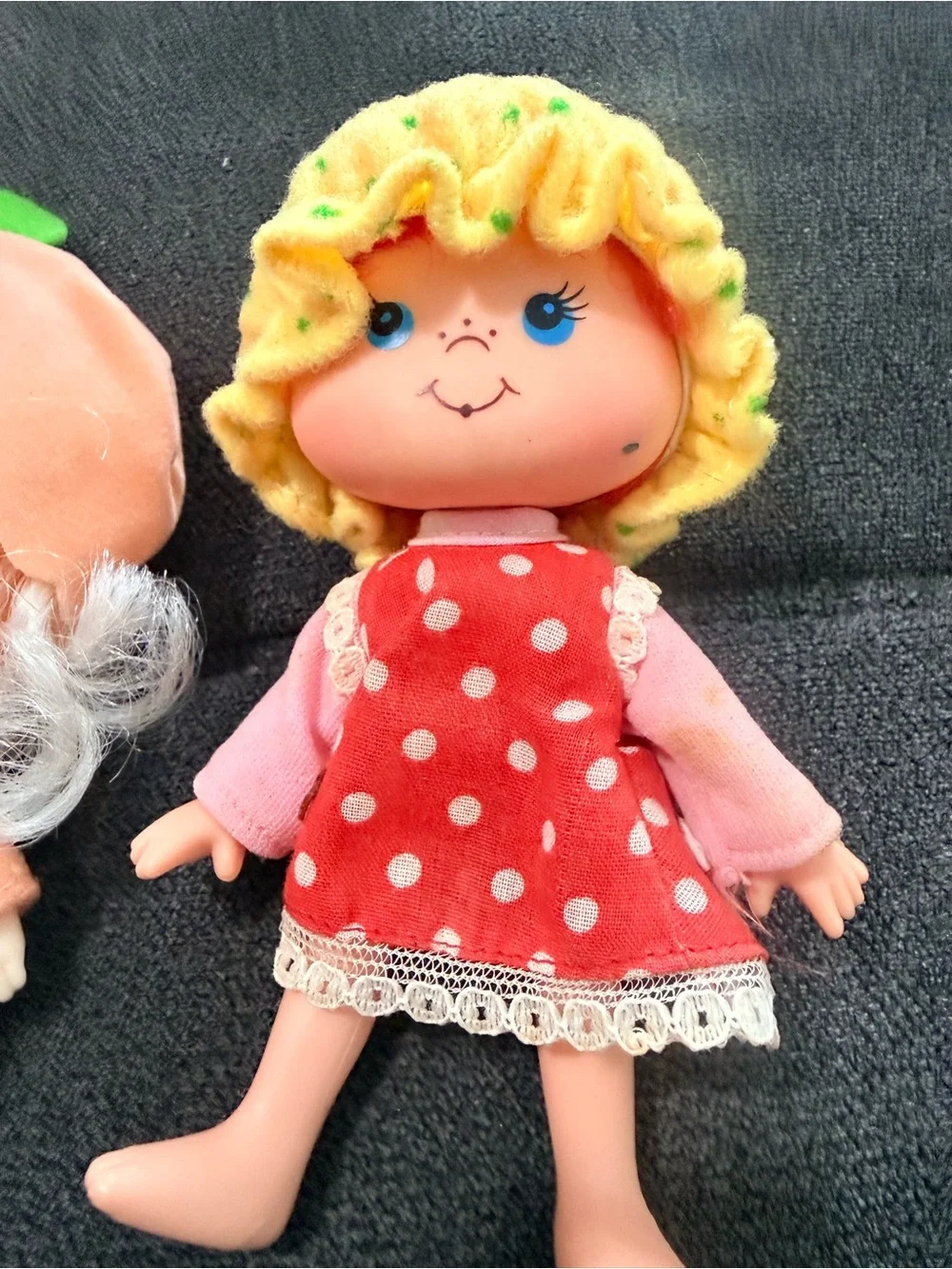 VTG 1979 Strawberry shortcake, Lemon Meringue and Baby Apricot w/ Book